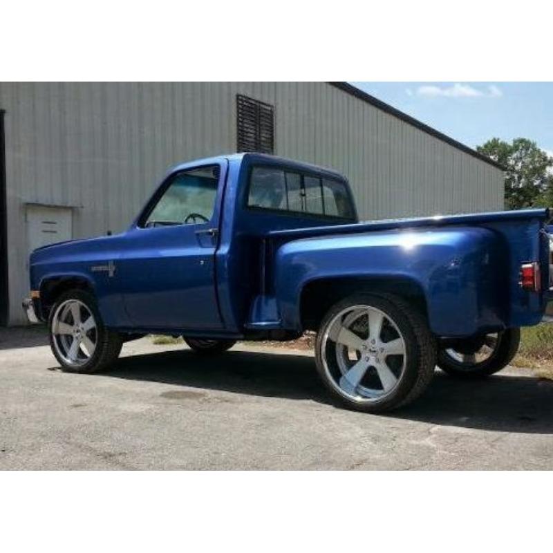 A 1984 Chevrolet C10 pickup belonging to legendary Carolina Panthers running back DeAngelo Wililams will be one of several Panther players' vehicles coming to the Pennzoil AutoFair presented by Advance Auto Parts April 5-8 at Charlotte Motor Speedway.