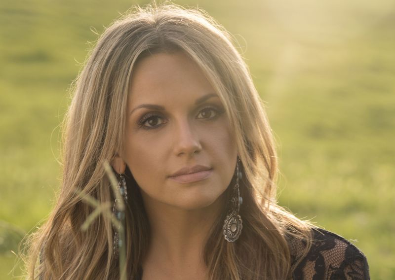 Carly Pearce, the only solo female currently in the top 15 of country music radio, will perform the national anthem prior to the Bank of America 500 on Sunday, Oct. 8 at Charlotte Motor Speedway.