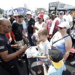 Crowds Fill zMAX for Action-Packed Saturday at NHRA Carolina Nationals