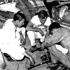 From the left, Glen Wood, Fred Lorenzen, Leonard Wood. - National 400 - 1960 - CMS Archives